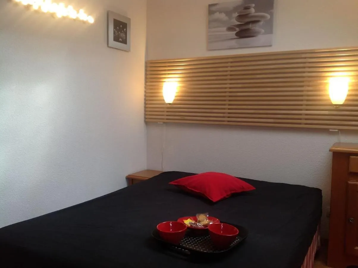 Apartment Le Skisud Cosy T3 Massif De Ecrins Puy St Vincent 1800 Puy-Saint-Vincent France